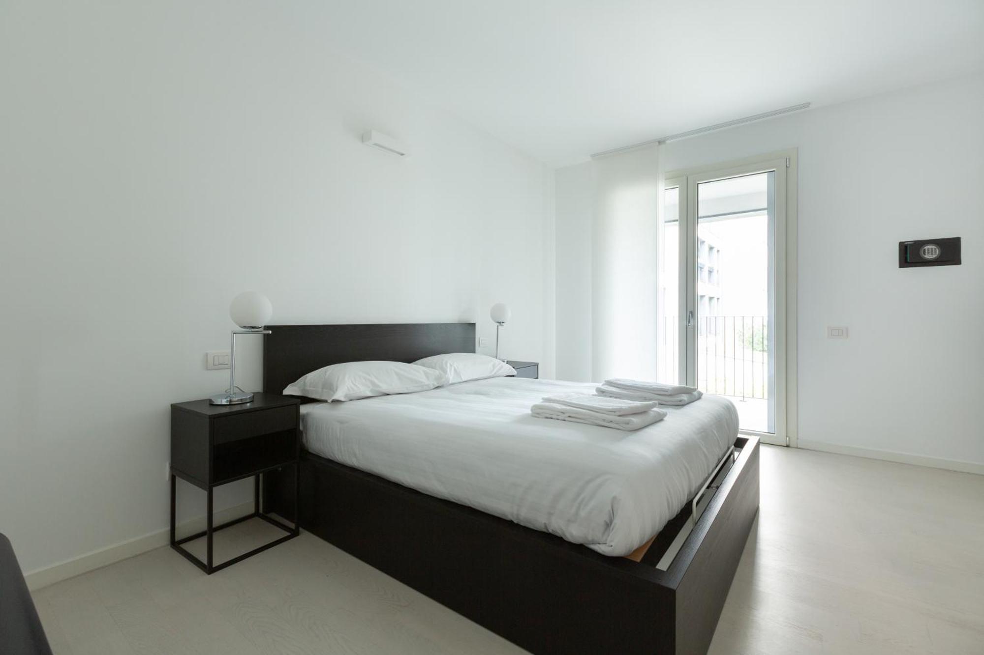 Porta Nuova Bright And Roomy Flat Milano Eksteriør billede